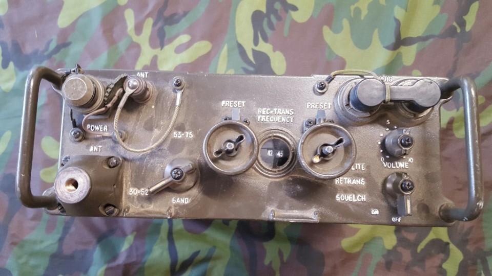 Complete PRC-25/77 Radio Set