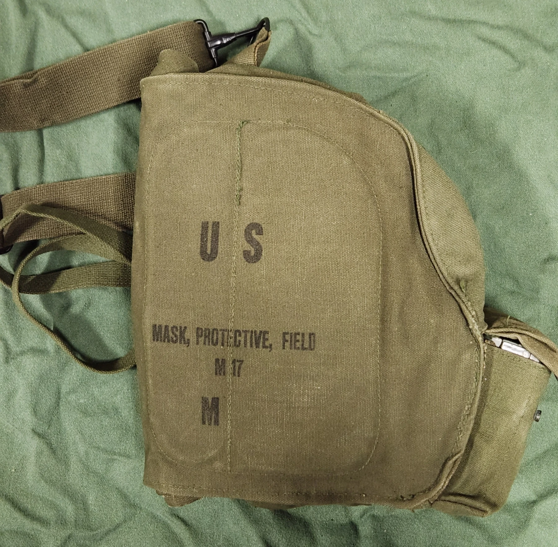 M-17 Gas Mask Set, 1965 - Image 7
