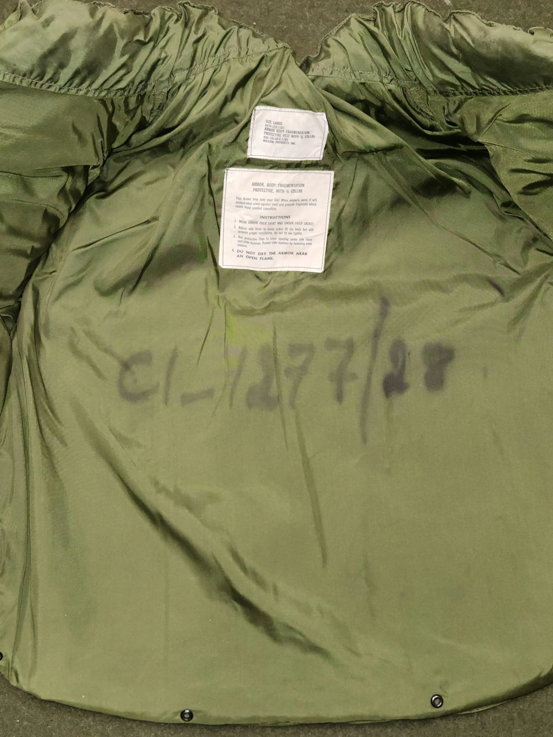 3/4 Collar Fragmentation (Flak) Vest (L)  - Image 3