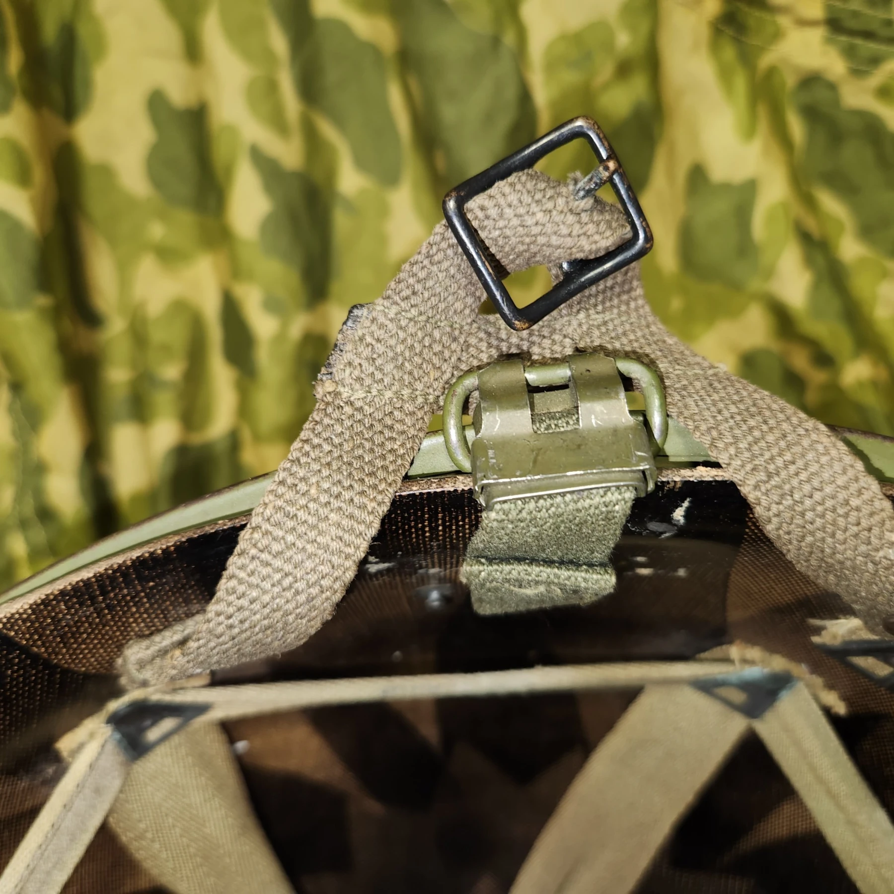 Post WWII / Korean War M-1C Airborne Helmet - Image 7