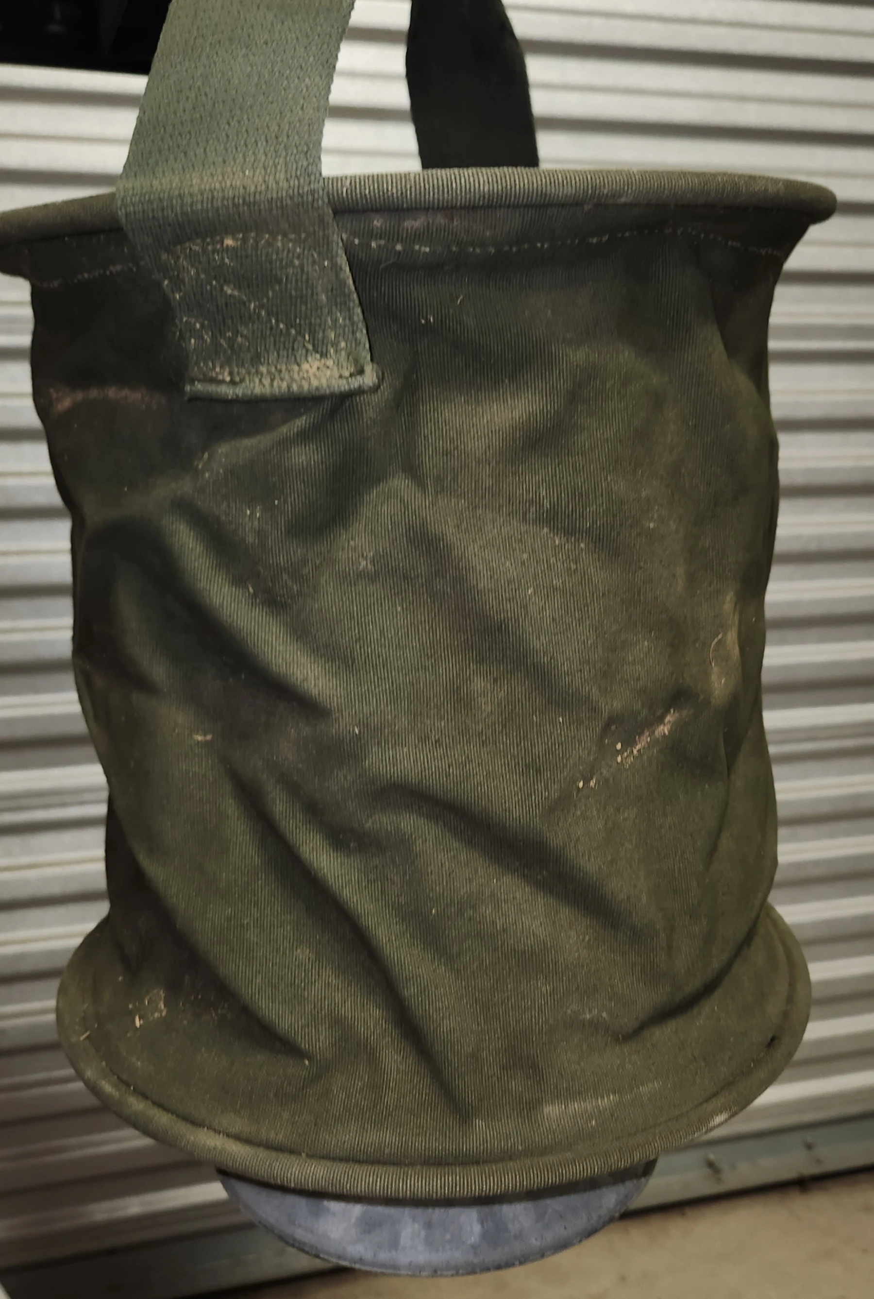 Canvas Shower Bucket, USGI - Image 4