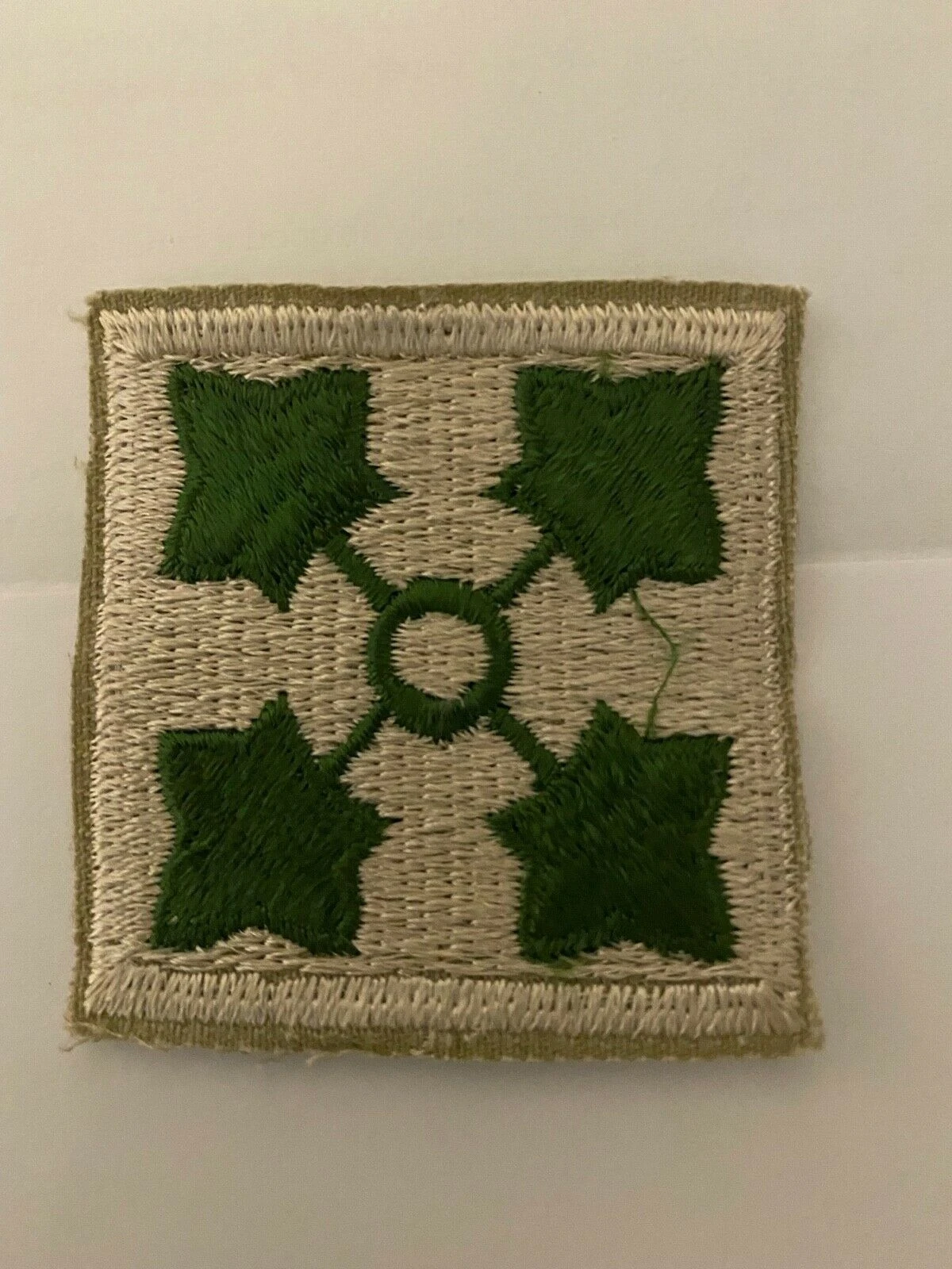 4th Infantry Division, Color, Cut-Edge - Image 1