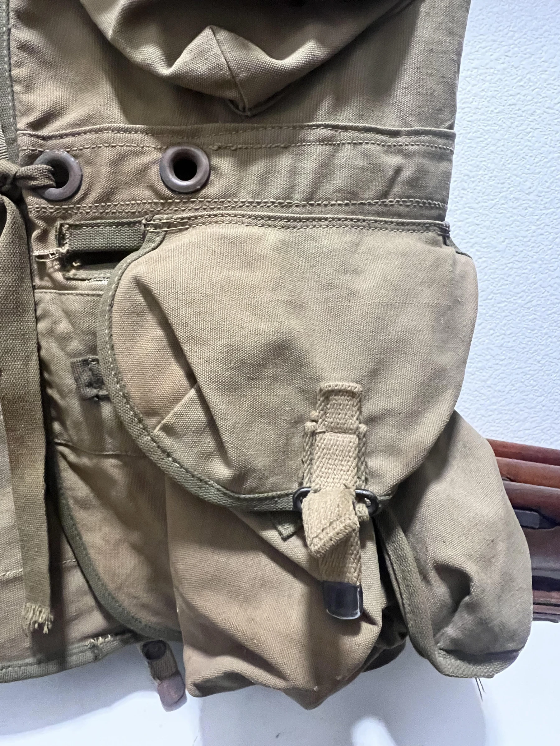 WWII D-Day Invasion "Assault" Vest, Original Harian - Image 11