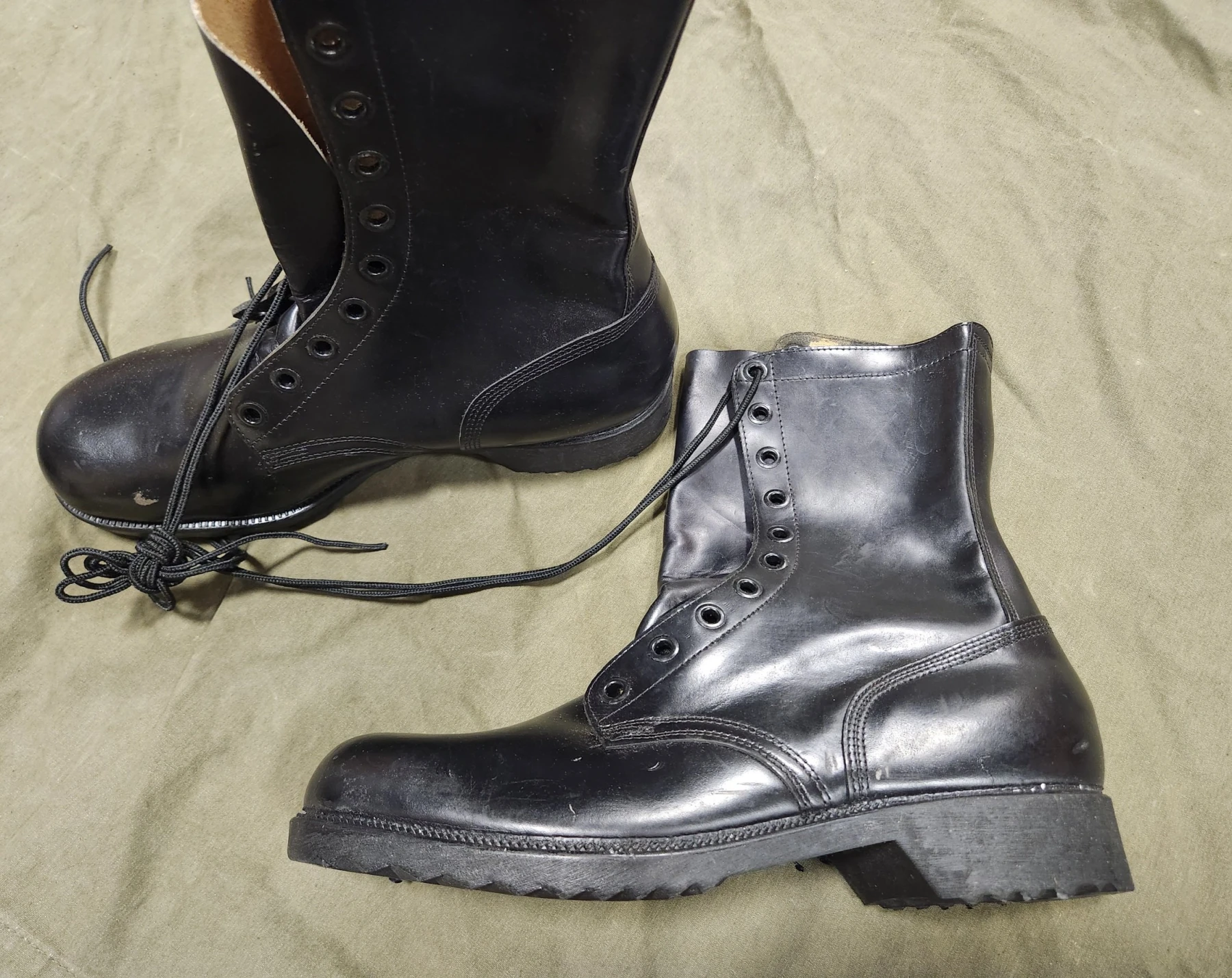 Leather Combat Boots (DMS), VN (10.5R) - Image 3