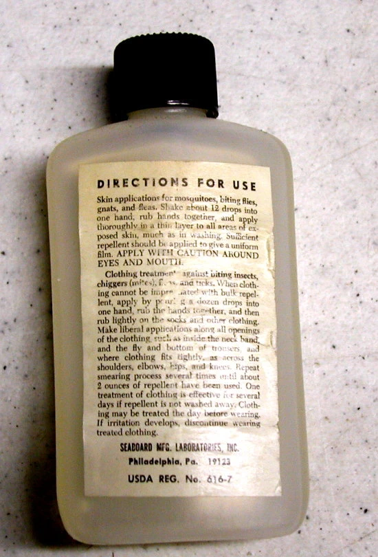 Insect Repellent w/ Paper Label, Original, Case - Image 3