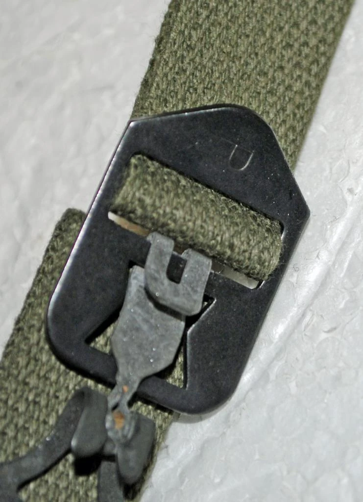 M-1C Helmet Chinstrap, Type II (Airborne) - Image 2