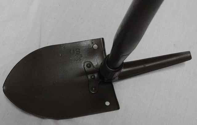 M-51 Combination E-Tool w/ Cover. - Image 2