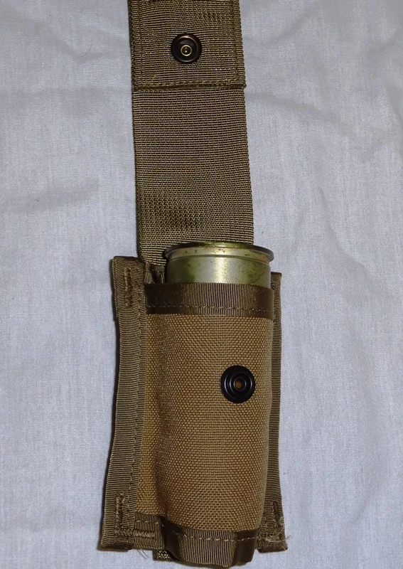 MOLLE II 40mm HE Grenade Pouch, Coyote, USGI - Image 3