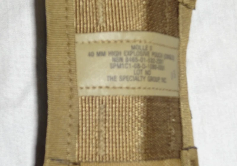 MOLLE II 40mm HE Grenade Pouch, Coyote, USGI - Image 4