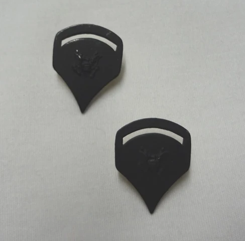 Specialist 5th Class (SP5) Pin-On Subd - Image 1