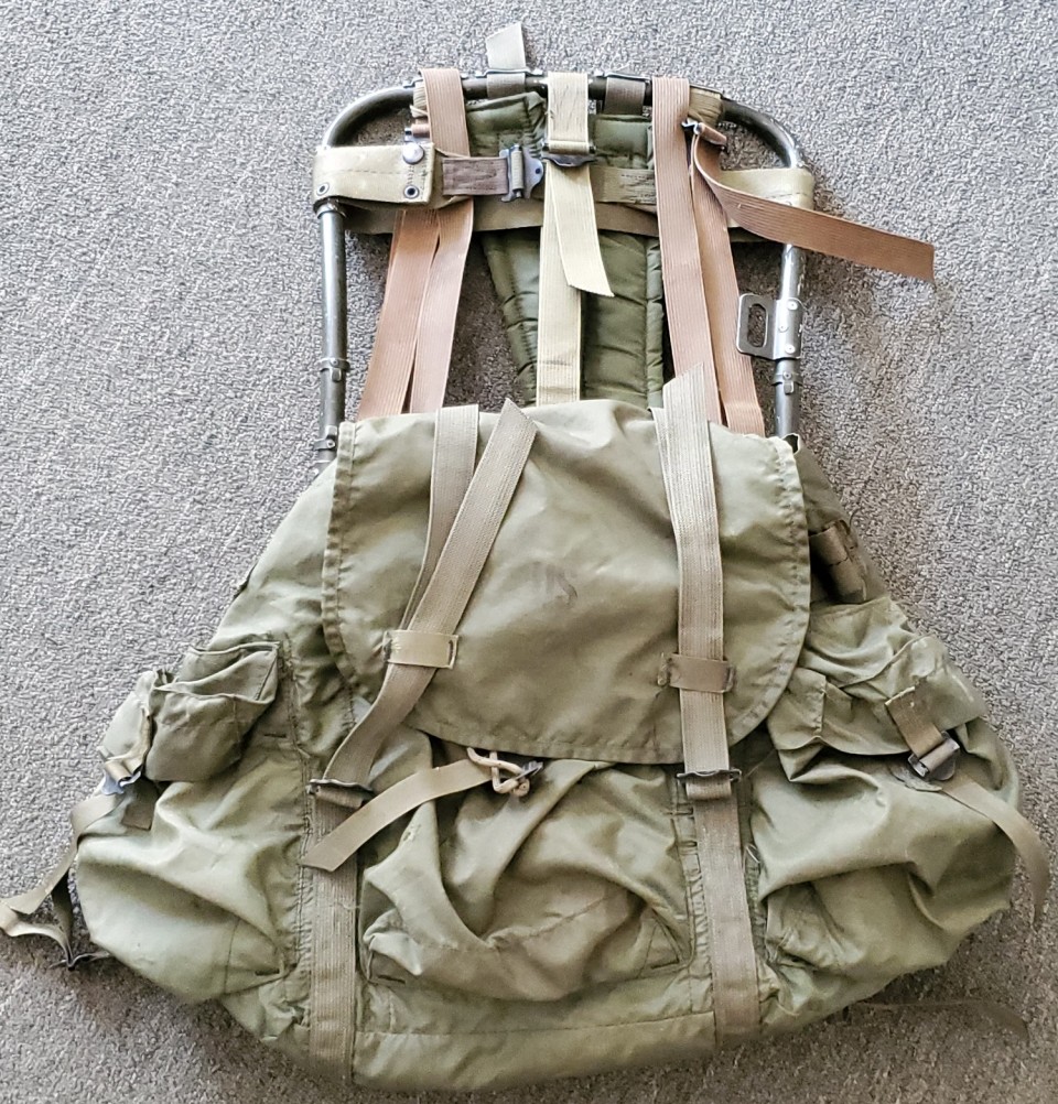 lightweight ladies rucksack