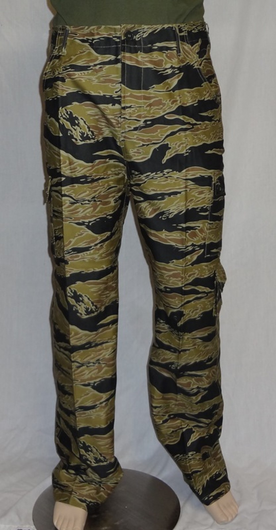 Advisor Sparse Tiger Stripe Pants (Gold)