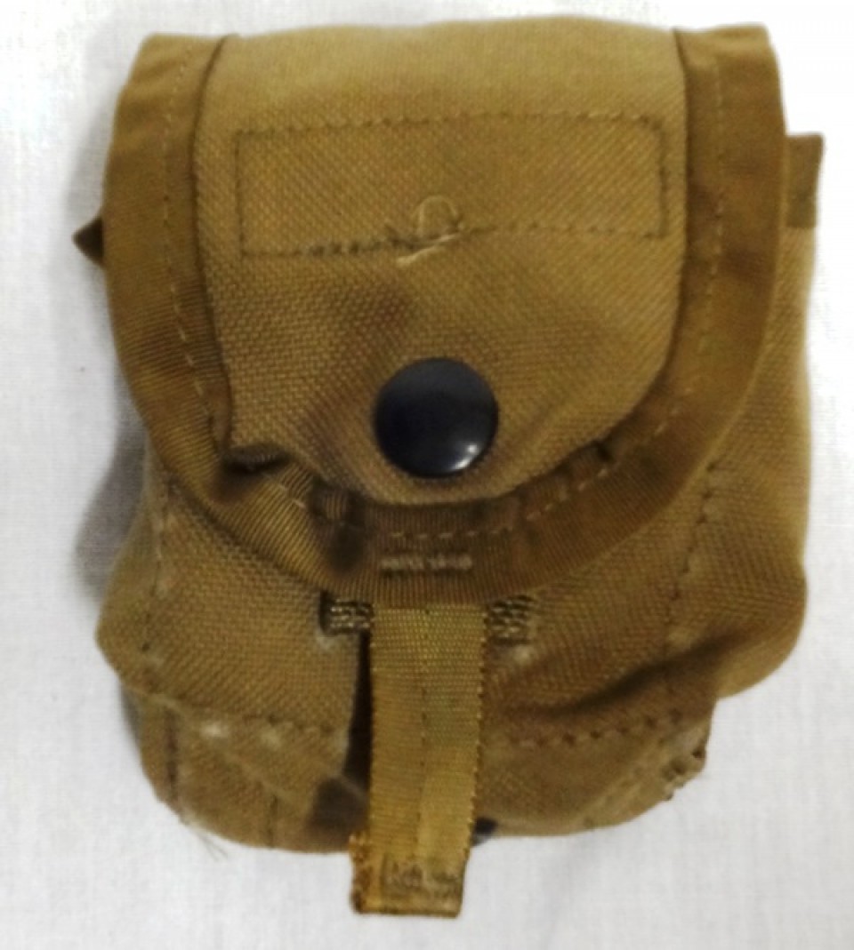 MOLLE II Hand Grenade Pouch-Coyote