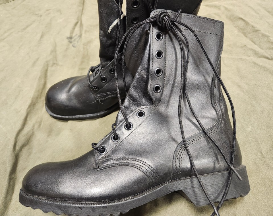 Dms clearance combat boots